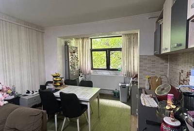 Apartament cu 2 camere decomandat în Central - 1