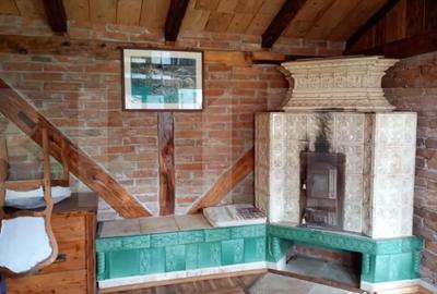 Casă cu 8 camere cu Teren 1200 Mp în Central - 4