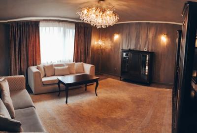 Penthouse Pitesti UltraCentral , mobilat / utilat Premium + Garaj ! - 2