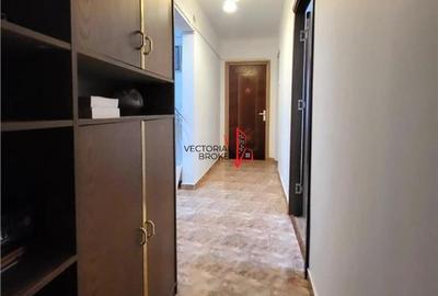 Apartament cu 4 camere decomandat în Titan - 12