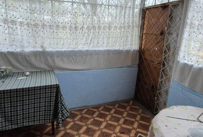 Casa si teren de vânzare - 9