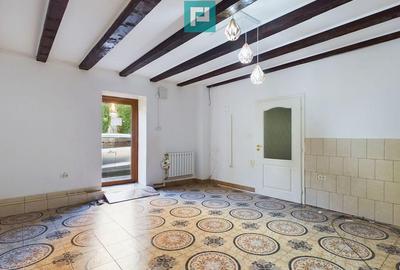 Spațiu comercial, de 47 mp, în Central - 7