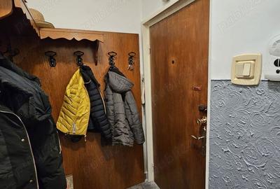 Vand sau inchiriez apartament 2 camere semidecomandat 4 4 Tomis 2, Cri?anei 65A - 5