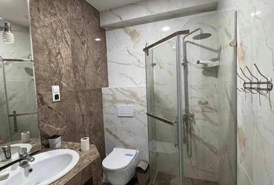 Garsonieră decomandată în Aviatorilor