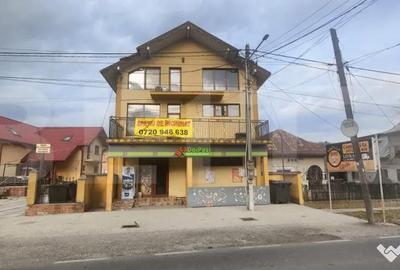 Spațiu comercial, de 300 mp, în Central