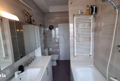 Apartament cu 4 camere, mobilat în Grivița