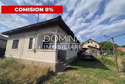 Casă cu 6 camere cu Teren 625 Mp în Central - 1