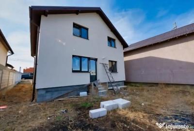 Casă cu 5 camere cu Teren 400 Mp în Central - 4