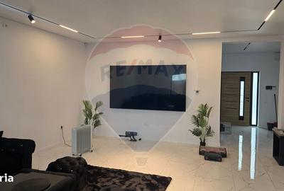Casă cu 5 camere cu Teren 150 Mp în Central - 10