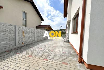 Casă cu 3 camere cu Canalizare în Cetate - 3