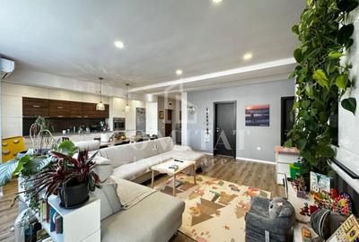 Apartament cu 3 camere semidecomandat, mobilat în Florești - 1