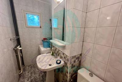 4 Camere Piata Victoriei-Bloc anvelopat 1978-posibilitate centrala - 10