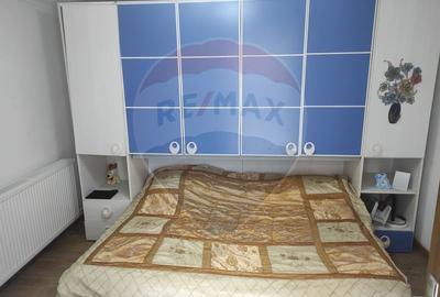 Casa / Vila cu 5 camere de vanzare - 8