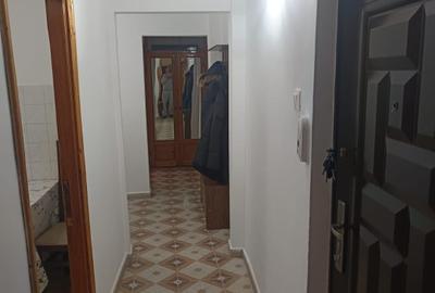 Apartament cu 3 camere decomandat în Inel I - 7