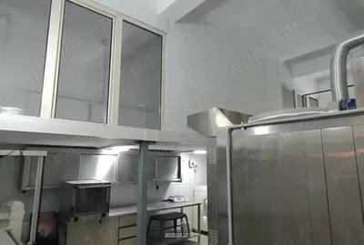 Spațiu comercial, de 120 mp, în Central - 3