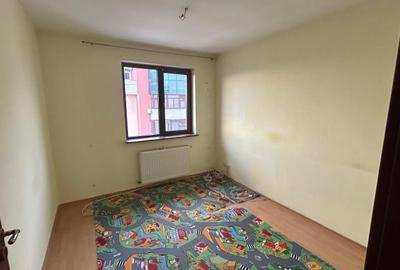 Apartament cu 3 camere decomandat în Olteniței - 15