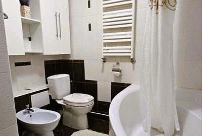Apartament cu 2 camere decomandat în Zorilor