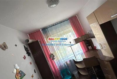 Vanzare apartament 3 camere zona CENTRALA - 6