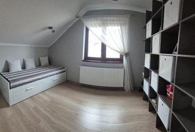 Casă cu 4 camere cu Teren 99 Mp în Șofronea - 3