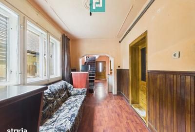 Casă cu 4 camere cu Teren 1368 Mp în Central - 5