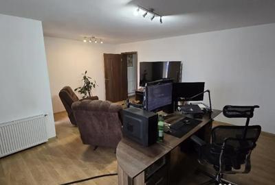 Casă cu 7 camere în Șura Mare - 9