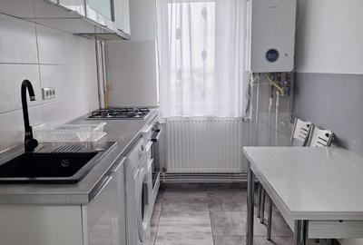 Apartament cu 2 camere decomandat în Tomis Nord - 6