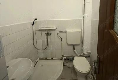 Apartament cu 2 camere semidecomandat în Podu Roș