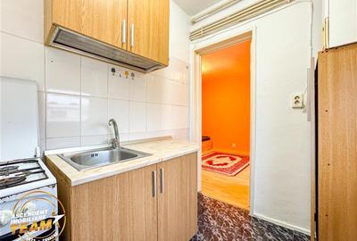 Garsonieră decomandată, mobilată în Lenin - 6