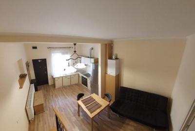 Casa s-200 mp, parter , gaz , mobilat , Zona Universitate , ter 500 m - 9