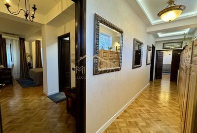 Apartament cu 4 camere decomandat, mobilat în Arcul de Triumf