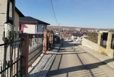 Casă cu 3 camere în Bucium - 2