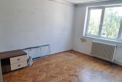 Apartament cu 2 camere circular în Plopilor - 2