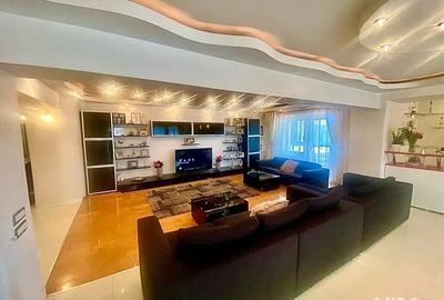 Apartament cu 3 camere decomandat în Central - 9