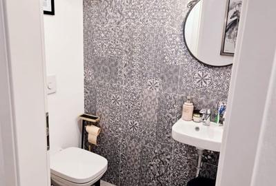 Apartament cu 3 camere decomandat, mobilat în Tractorul - 8