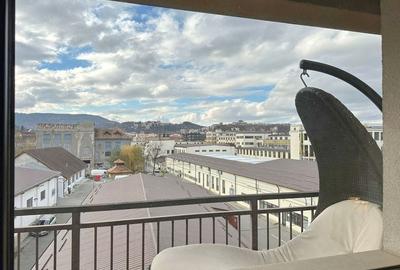 Apartament cu 2 camere decomandat, mobilat în Central