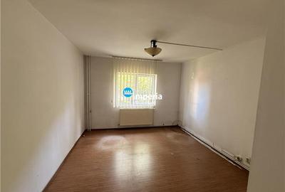 Birou, de 73 mp, în Canta - 2