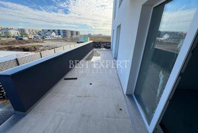 Apartament cu 3 camere decomandat în Titan - 2