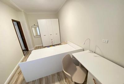 Apartament 3 camere, zona Intim, bloc Bermo - 5