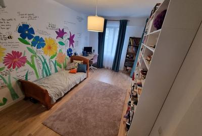 Apartament cu 4 camere decomandat în Herăstrău - 8
