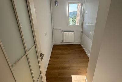 Ap 3 camere Favorit, bloc tip Z, Renovat Complet - 2