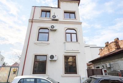 Casă individuală cu 5 camere cu Teren 215 Mp în Foișorul de Foc - 1