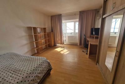 Garsonieră decomandată în Central - 7