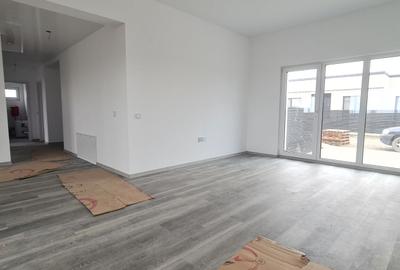 Casă individuală cu 4 camere cu Canalizare în Tărlungeni - 3