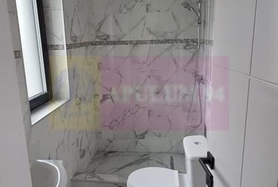 Casă cu 4 camere în Central - 1