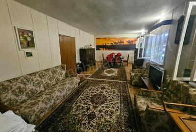 Casă cu 6 camere cu Teren 1632 Mp în Albești - 5