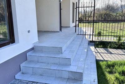 Casă în Bujoreni - 1