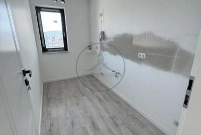 Apartament cu 2 camere semidecomandat în Central - 4