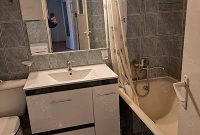 2 camere dec ,2 balcoane zona valea aurie - 3