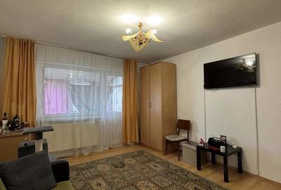 Apartament cu 3 camere semidecomandat în Central - 15