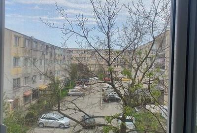 Garsonieră, mobilată în CET - 8